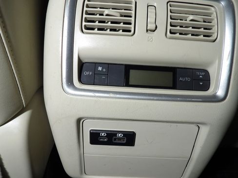 Used 2020 INFINITI QX60 Luxe w/ Essential Package image 18