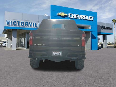 Used 2020 Chevrolet Silverado 1500 LT Trail Boss AWD/4WD image 6