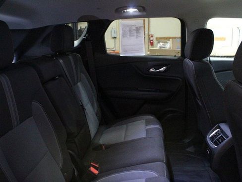 Certified 2024 Chevrolet Blazer LT w/ Convenience Package image 12