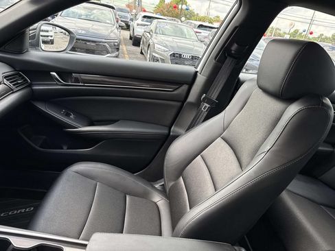 Used 2022 Honda Accord Sport image 16