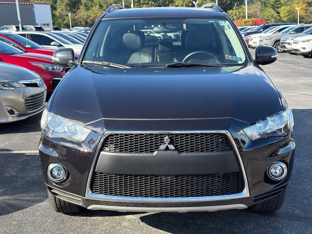 Used 2012 Mitsubishi Outlander SE FWD image 1