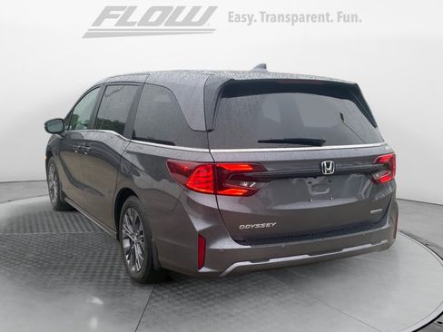 Certified 2026 Honda Odyssey Touring image 6