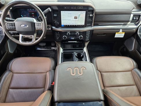 Used 2024 Ford F250 King Ranch w/ Chrome Package image 25