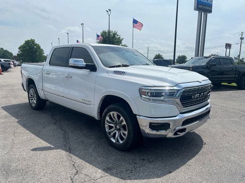 Used 2022 RAM 1500 Limited AWD/4WD image 2