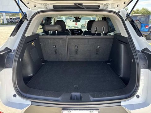 Used 2025 Chevrolet TrailBlazer LT FWD image 21