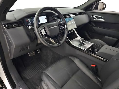 Certified 2026 Land Rover Range Rover Velar Dynamic SE AWD/4WD image 18