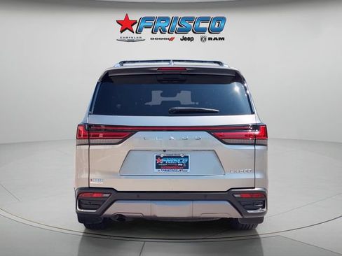 Used 2024 Lexus LX 600 4WD w/ Luxury Package image 6
