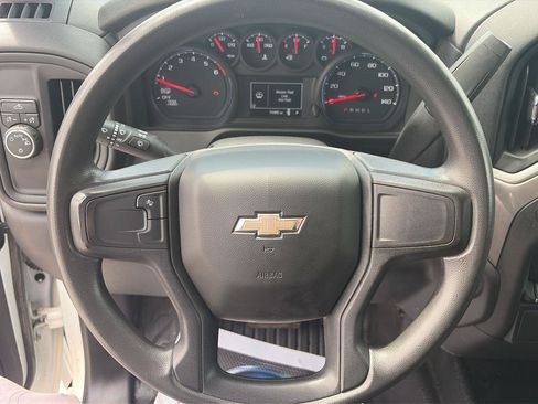 Used 2022 Chevrolet Silverado 1500 W/T RWD image 20