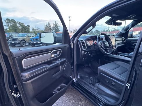 Used 2021 RAM 1500 Big Horn image 17