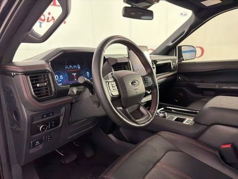 Used 2023 Ford Expedition Max Limited RWD image 12