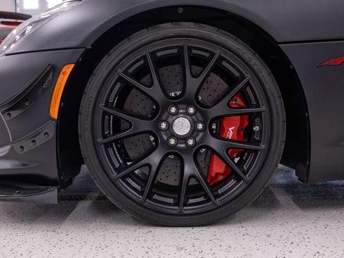 Used 2017 Dodge Viper GTC w/ ACR Package RWD image 19