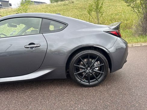 Used 2024 Toyota GR86 Premium RWD image 28