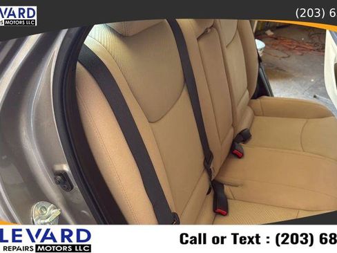 Used 2013 Hyundai Elantra GLS w/ Preferred Pkg FWD image 29