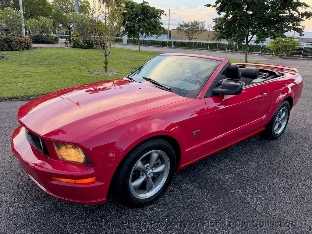Used 2006 Ford Mustang GT Premium RWD image 1