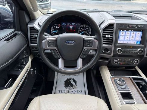 Used 2019 Ford Expedition Platinum image 15