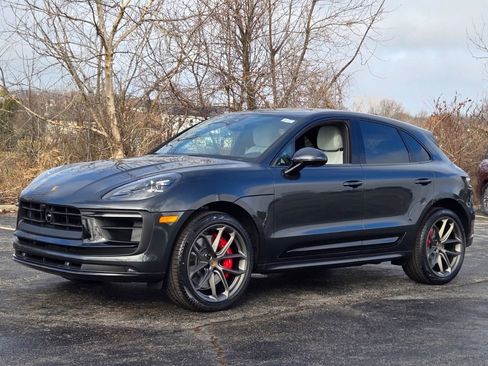 New 2026 Porsche Macan GTS image 39