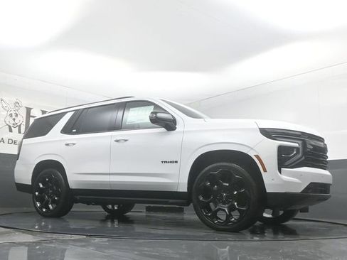 New 2026 Chevrolet Tahoe RST AWD/4WD image 2