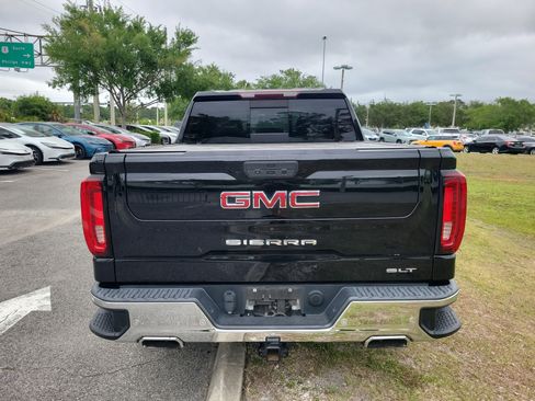Used 2019 GMC Sierra 1500 SLT w/ SLT Premium Plus Package AWD/4WD image 19