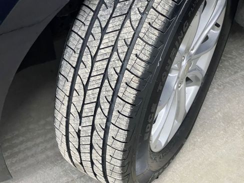 Certified 2020 Chevrolet Equinox LT w/ Driver Convenience Package image 25