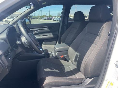 Used 2025 Honda CR-V Sport image 9