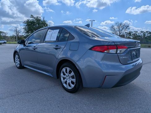 Used 2024 Toyota Corolla LE FWD image 7