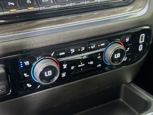 Used 2023 Chevrolet Silverado 1500 LTZ w/ LTZ Convenience Package II image 28