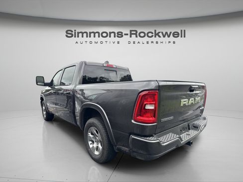 Used 2025 RAM 1500 Big Horn AWD/4WD image 2