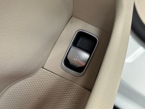 Certified 2023 Mercedes-Benz EQS 450+ SUV image 21