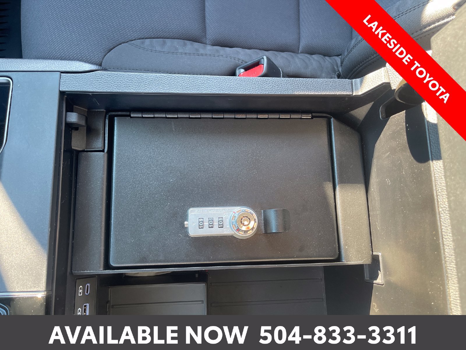 Used 2024 Toyota Tundra SR5 AWD/4WD image 32
