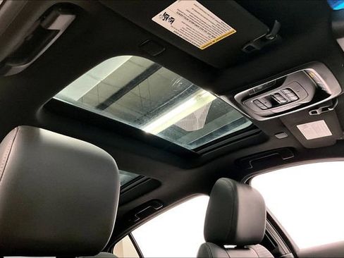 Used 2024 Cadillac CT5 V w/ Premium Package image 18