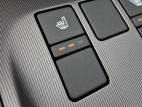 New 2026 Kia Sportage EX w/ EX Panorama Roof Package image 16