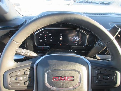 New 2026 GMC Sierra 2500 SLT w/ SLT Premium Package image 18