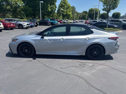 Used 2024 Toyota Camry XSE FWD image 2