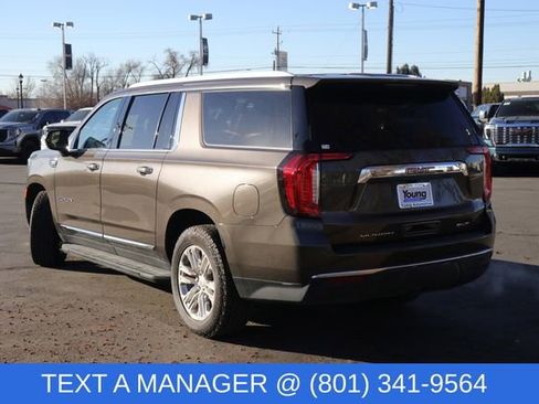 Used 2021 GMC Yukon XL SLT image 4
