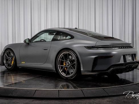 Used 2026 Porsche 911 GT3 RWD image 13