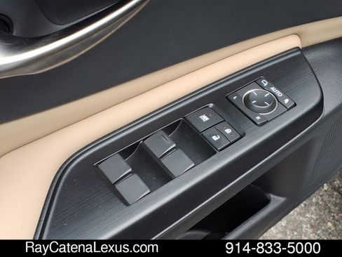 Certified 2020 Lexus ES 350 4D Sedan image 11