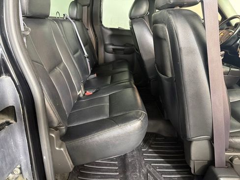 Used 2011 Chevrolet Silverado 1500 LT w/ All-Star Edition AWD/4WD image 28