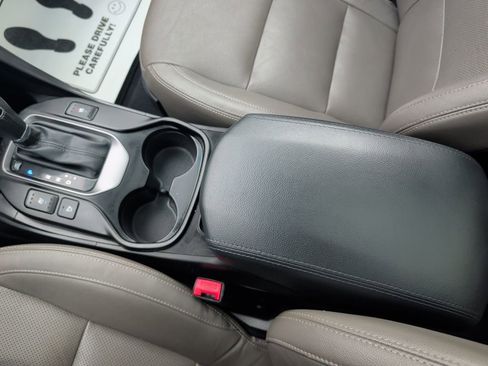 Used 2015 Hyundai Santa Fe Limited w/ Option Group 04 image 17