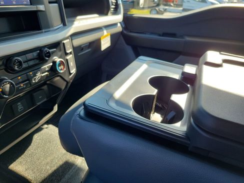 New 2026 Ford F350 XL w/ XL Chrome Package image 32