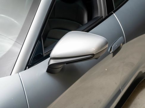 Certified 2020 Porsche Taycan 4S AWD/4WD image 12