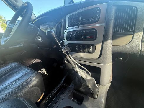 Used 2004 Dodge Ram 2500 Truck SLT w/ Trailer Tow Group AWD/4WD image 10