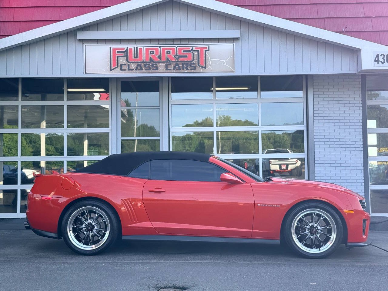 Used 2013 Chevrolet Camaro ZL1 RWD image 9