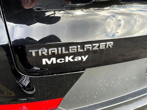 Used 2023 Chevrolet TrailBlazer LS image 15