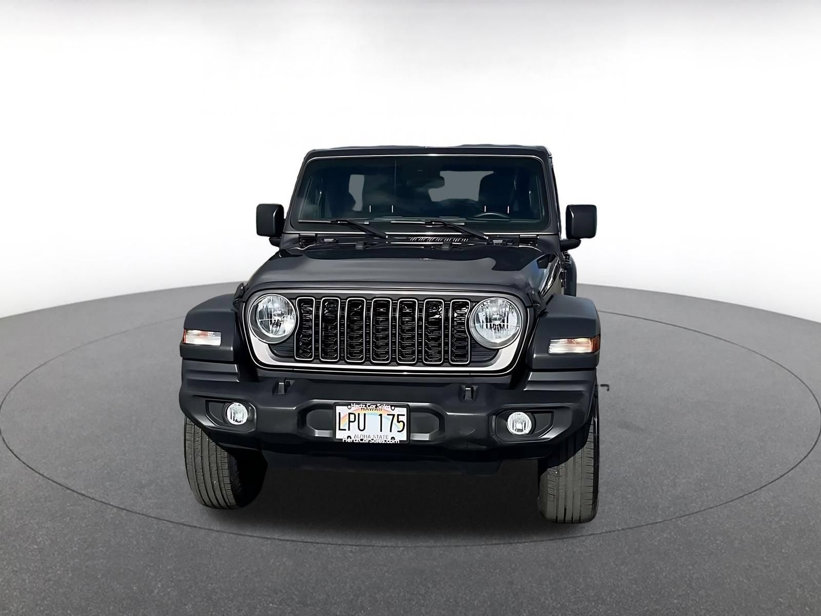 Used 2025 Jeep Wrangler Unlimited Sport AWD/4WD image 4