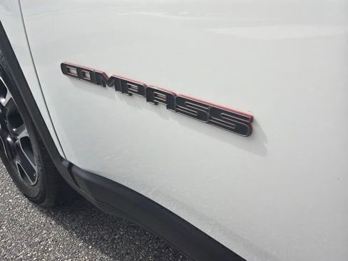 Used 2021 Jeep Compass Trailhawk AWD/4WD image 21