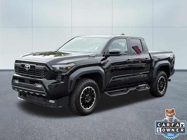 Used 2024 Toyota Tacoma TRD Off-Road w/ TRD Off Road Premium Package AWD/4WD image 6
