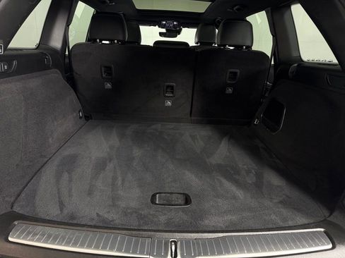 Used 2023 Jeep Grand Cherokee Overland image 30