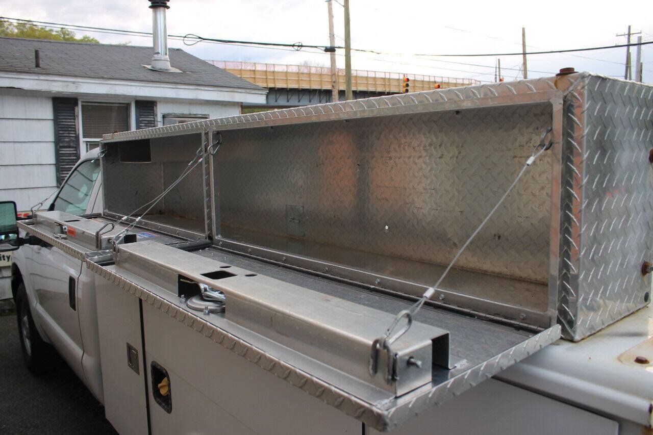 Used 2012 Ford F250 XL RWD image 27