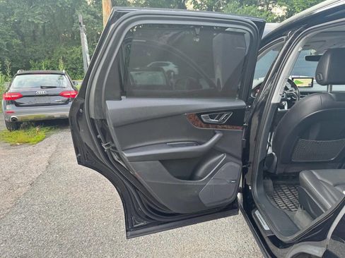 Used 2017 Audi Q7 3.0T Prestige image 37