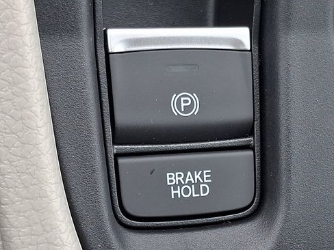 New 2026 Honda Accord LX image 25